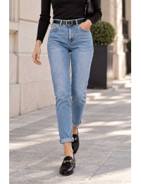 Дамски дънки mom jeans HW 49-200 Дамски дънки mom jeans HW 49-200